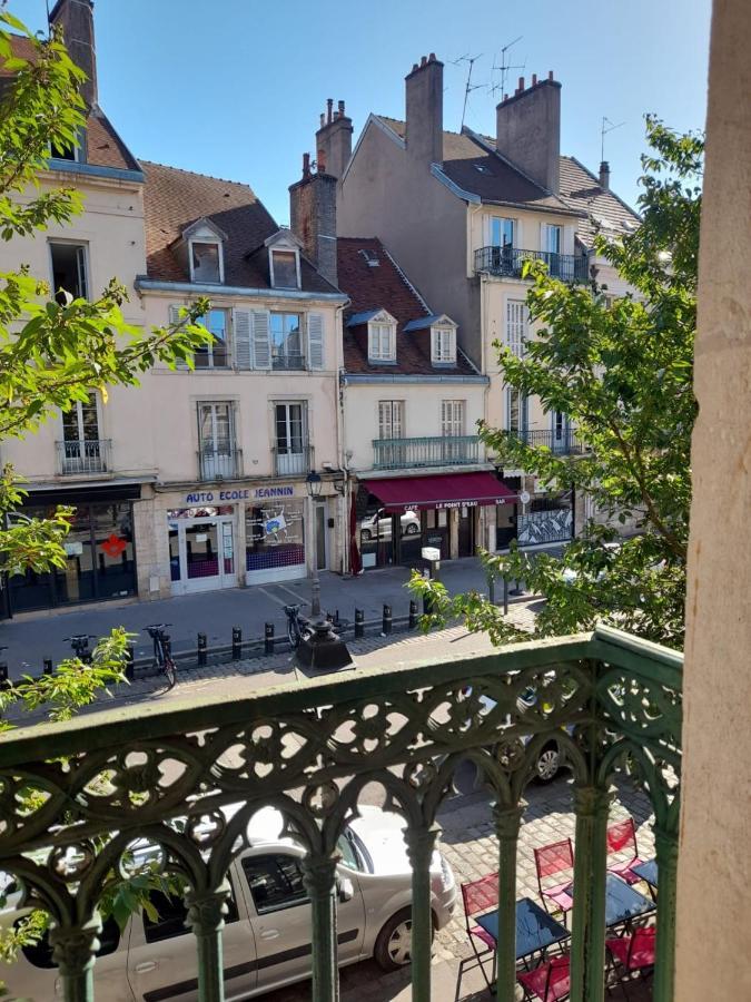 Emplacement Ideal : Studio Au Coeur De Dijon Disponible En Location Apartment Екстериор снимка
