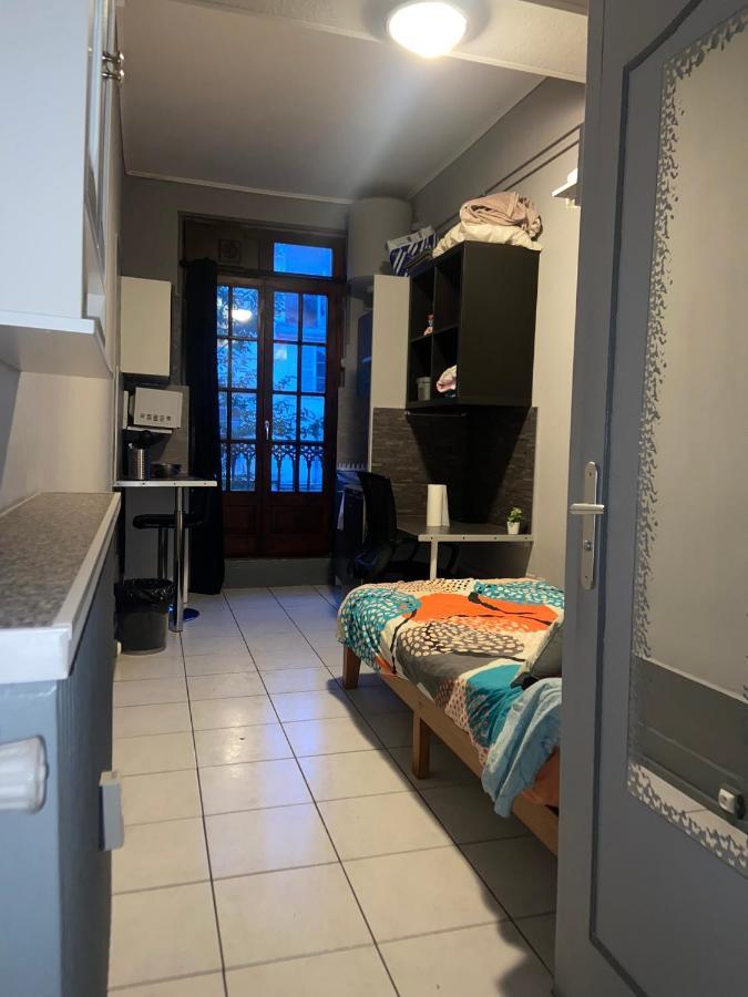 Emplacement Ideal : Studio Au Coeur De Dijon Disponible En Location Apartment Екстериор снимка