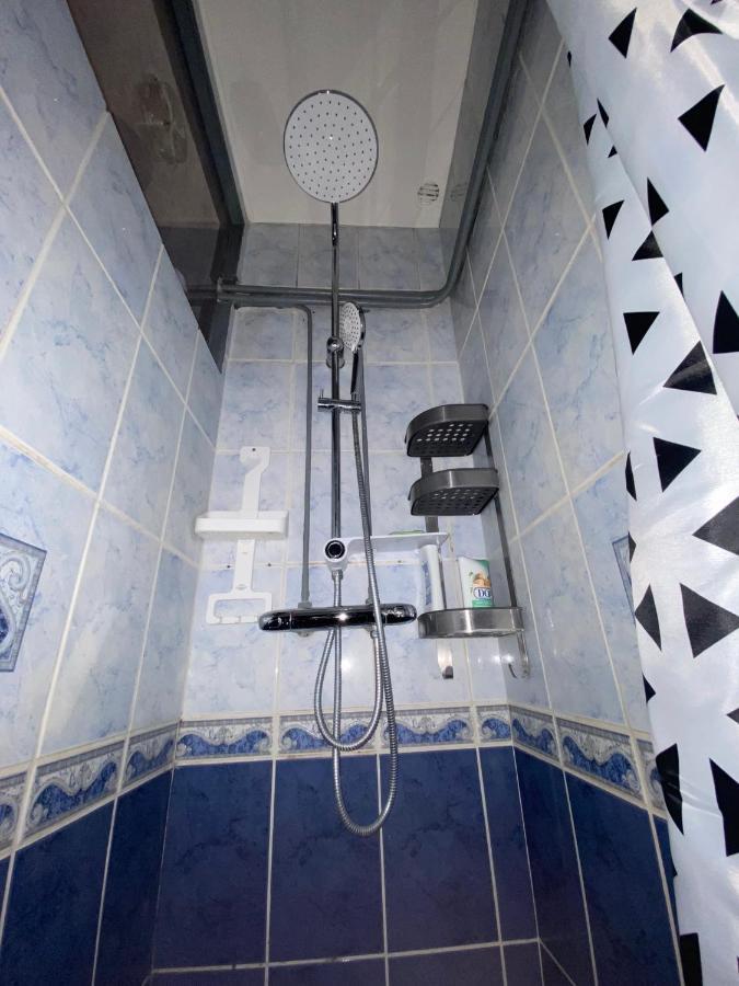 Emplacement Ideal : Studio Au Coeur De Dijon Disponible En Location Apartment Екстериор снимка